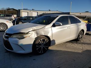 Toyota Camry LE 2.5L 4 2015