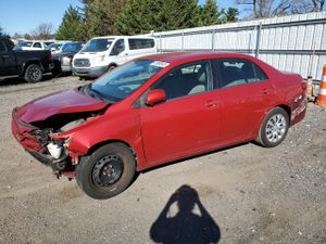 Toyota Corolla BASE 1.8L 4 2013