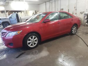 Toyota Camry BASE 2.5L 4 2011