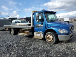 Freightliner Business Class M2 106 MEDIUM DUTY 6.4L 6 2007