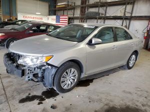 Toyota Camry BASE 2.5L 4 2012