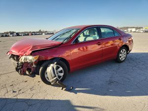 Toyota Camry BASE 2.5L 4 2011