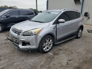 Ford Escape TITANIUM 2.0L 4 2015