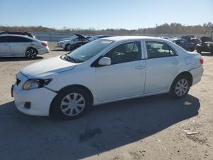 Toyota Corolla BASE 1.8L 4 2010