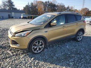 Ford Escape TITANIUM 2.0L 4 2015