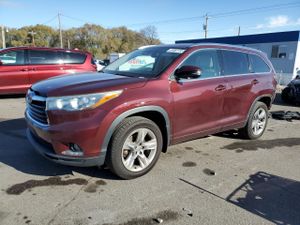 Toyota Highlander LIMITED 3.5L 6 2015
