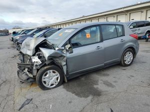 Nissan Versa S 1.8L 4 2012