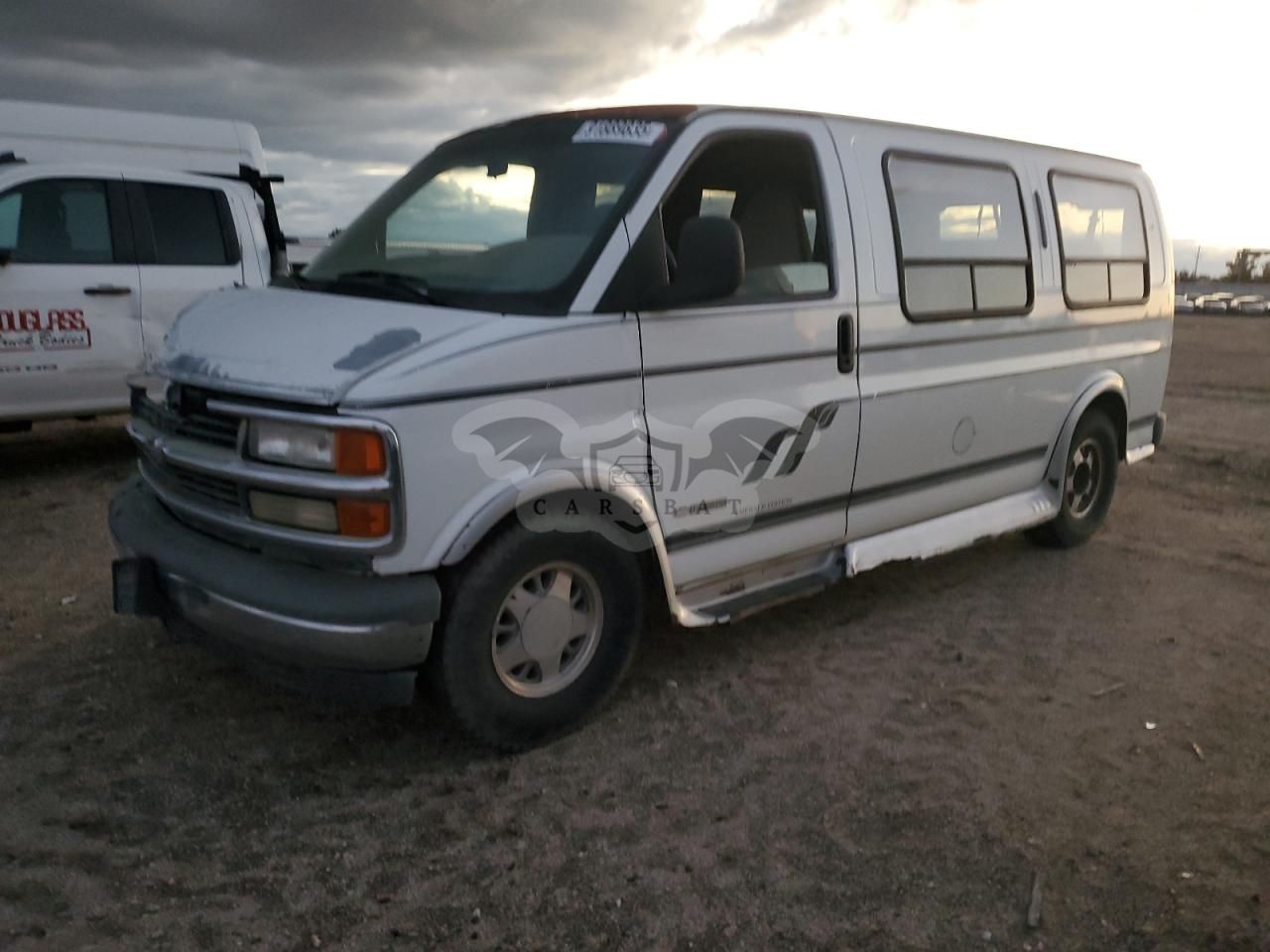 Chevrolet Express 5.7L 8 2000