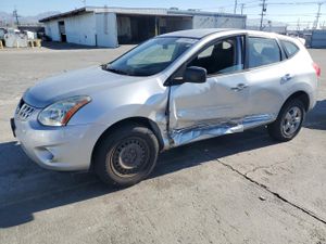 Nissan Rogue S 2.5L 4 2013