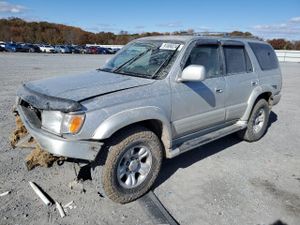 Toyota 4Runner LIMITED 3.4L 6 2001