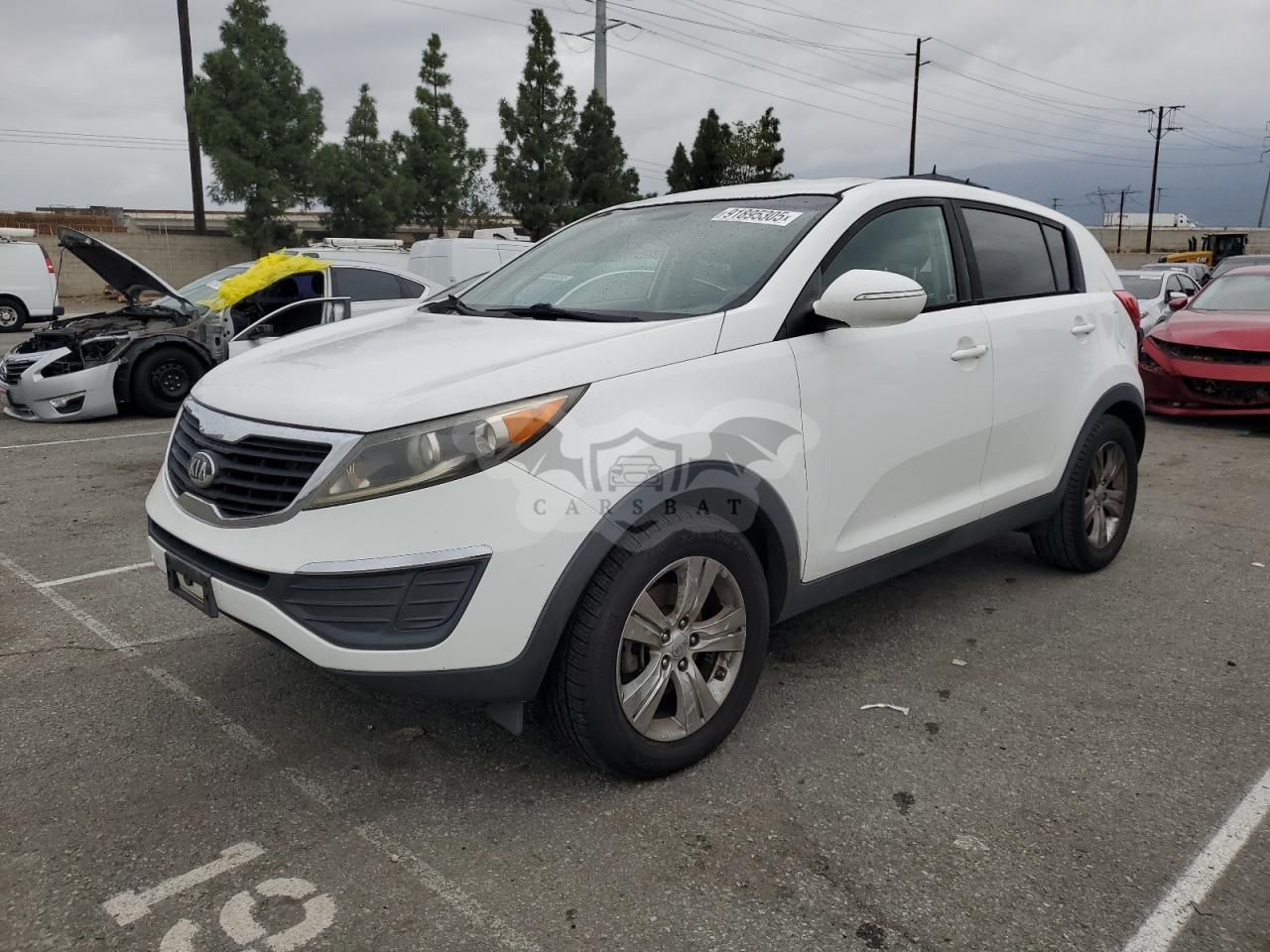 Kia Spectra BASE 2.4L 4 2013