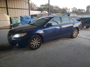 Toyota Camry BASE 2.5L 4 2011