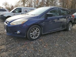 Ford Focus SE 2.0L 4 2012