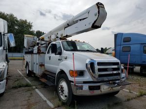 Ford F750 SUPER DUTY 6.7L 6 2011