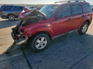 Ford Escape XLT 2.5L 4 2011