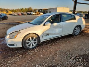 Nissan Maxima SE 3.5L 6 2004