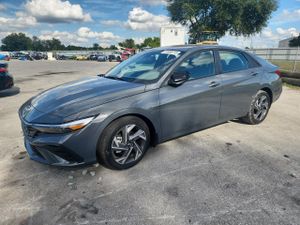 Hyundai Elantra SEL SPORT 2.0L 4 2025