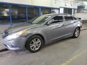 Hyundai Sonata GLS 2.4L 4 2012