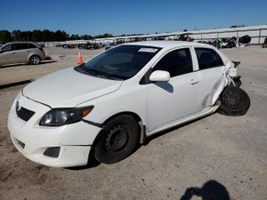 Toyota Corolla BASE 1.8L 4 2010