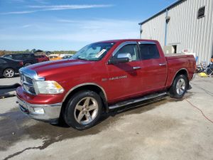 Dodge RAM SLT 5.7L 8 2012