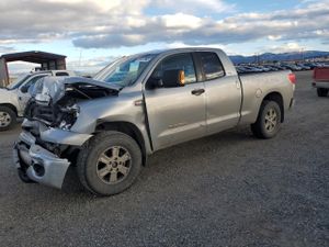 Toyota Tundra DOUBLE CAB SR5 5.7L 8 2010