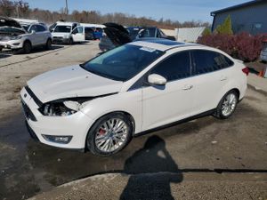 Ford Focus TITANIUM 2.0L 4 2015
