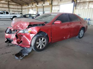 Toyota Camry BASE 2.5L 4 2011