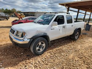 Nissan Frontier CREW CAB XE 3.3L 6 2000
