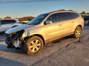 Chevrolet Traverse LT 3.6L 6 2011