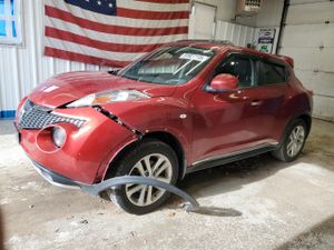 Nissan Juke S 1.6L 4 2013