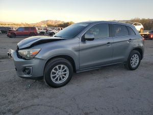 Mitsubishi Outlander SE 2.0L 4 2013