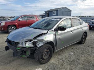 Nissan Sentra S 1.8L 4 2014