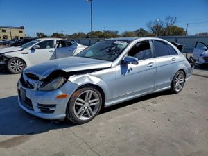 Mercedes-Benz C 250 1.8L 4 2013