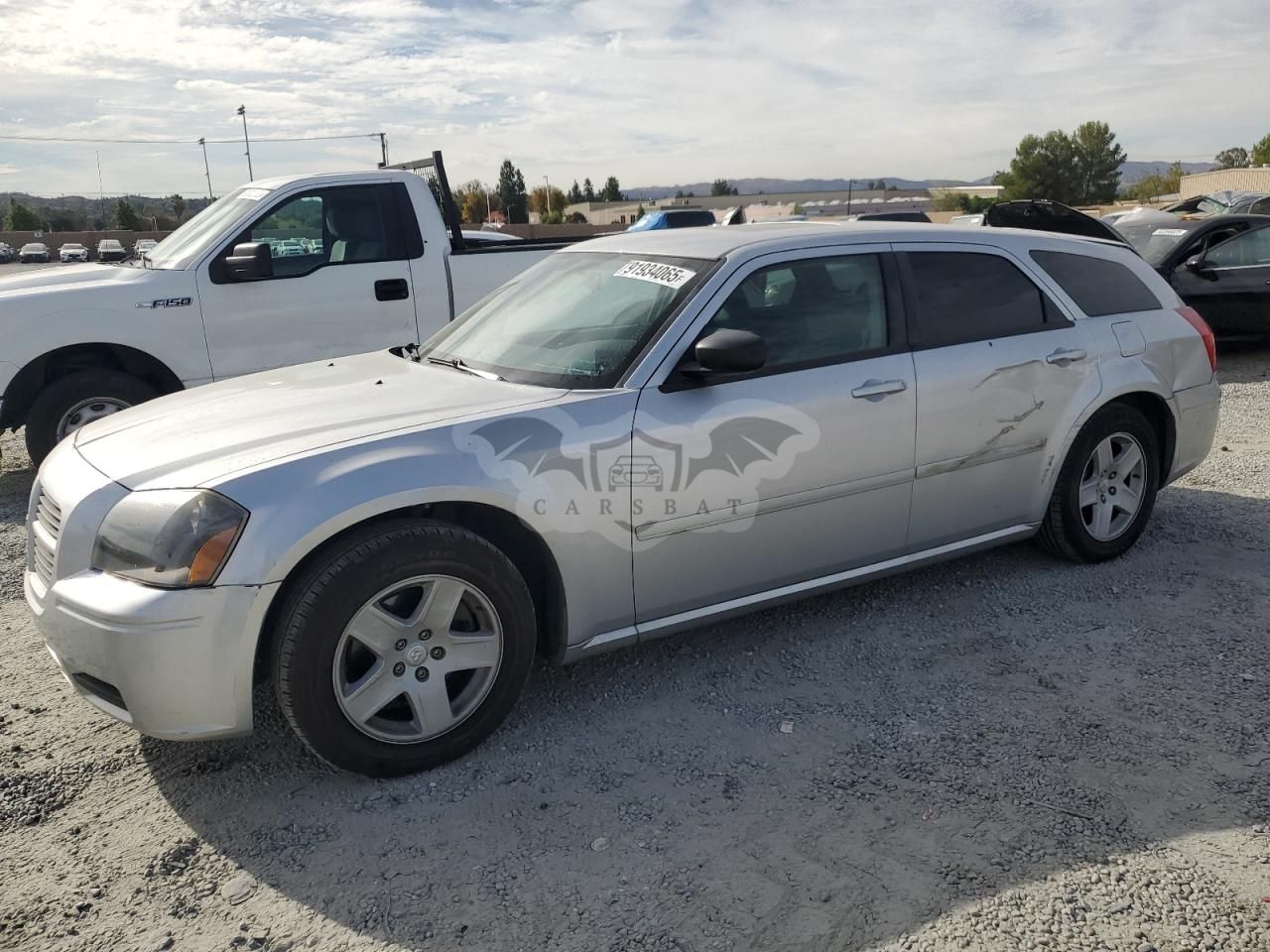 Dodge Magnum SXT 3.5L 6 2005