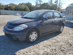 Nissan Versa S 1.8L 4 2011