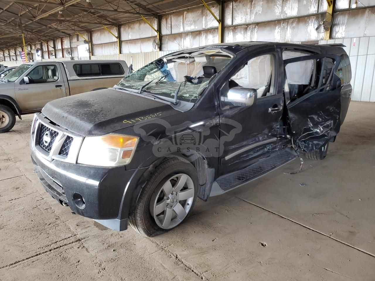 Nissan Armada SV 5.6L 8 2011