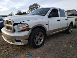 Dodge RAM ST 5.7L 8 2012