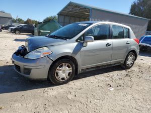 Nissan Versa S 1.8L 4 2012