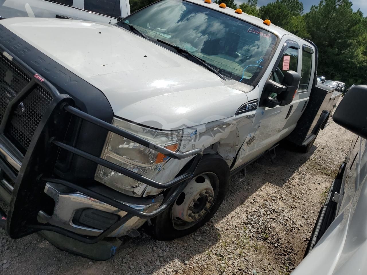 Ford F550 SUPER DUTY 6.7L 8 2015