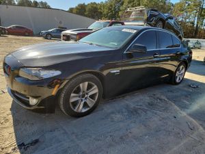 BMW 5 Series XI 2.0L 4 2012