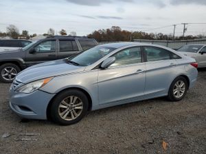 Hyundai Sonata GLS 2.4L 4 2013