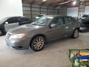 Chrysler 200 TOURING 2.4L 4 2013