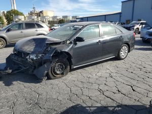 Toyota Camry BASE 2.5L 4 2012