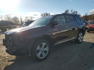 Toyota Highlander LIMITED 3.5L 6 2013