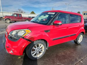 Kia Soul + 2.0L 4 2013