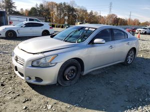 Nissan Maxima S 3.5L 6 2012