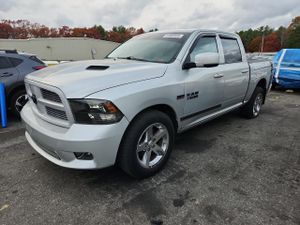 Dodge RAM 5.7L 8 2011