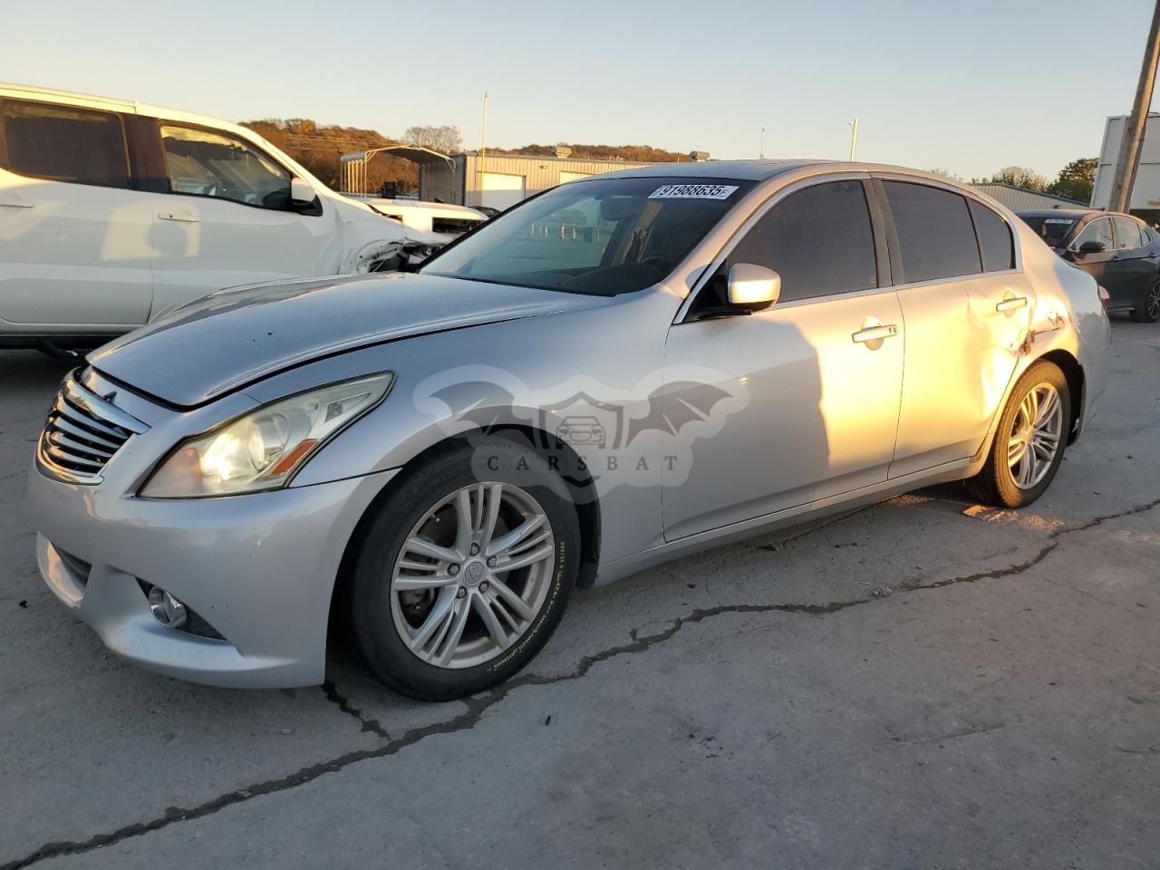 Infiniti G37 BASE 3.7L 6 2013