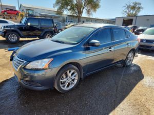 Nissan Sentra S 1.8L 4 2015