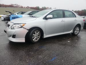Toyota Corolla BASE 1.8L 4 2010